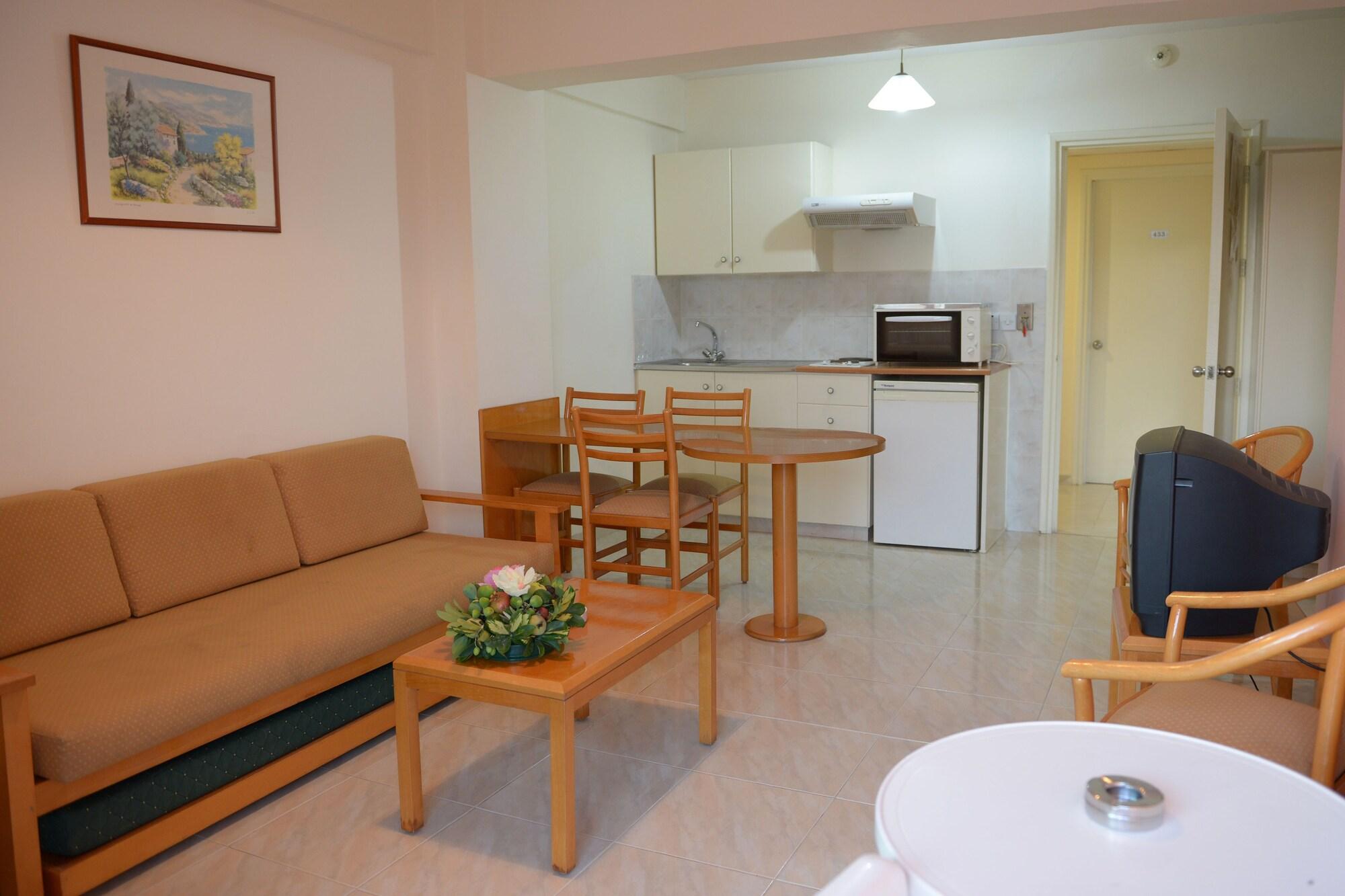 Maris Grand Waterpark Resort Protaras Exterior foto