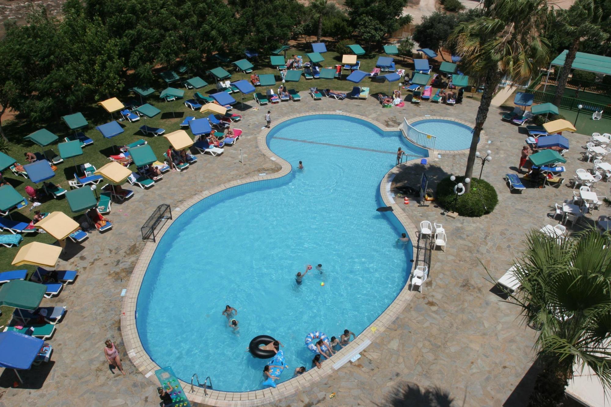 Maris Grand Waterpark Resort Protaras Exterior foto