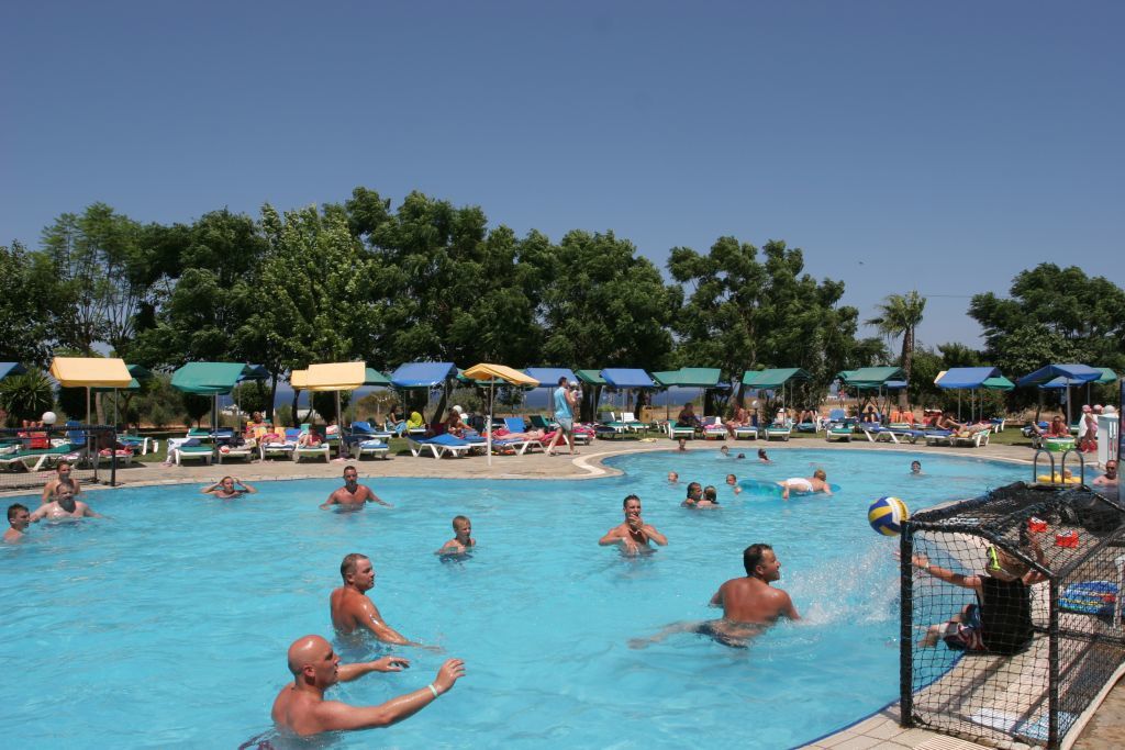 Maris Grand Waterpark Resort Protaras Exterior foto