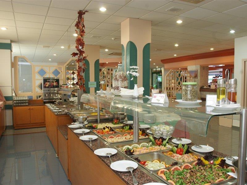Maris Grand Waterpark Resort Protaras Exterior foto