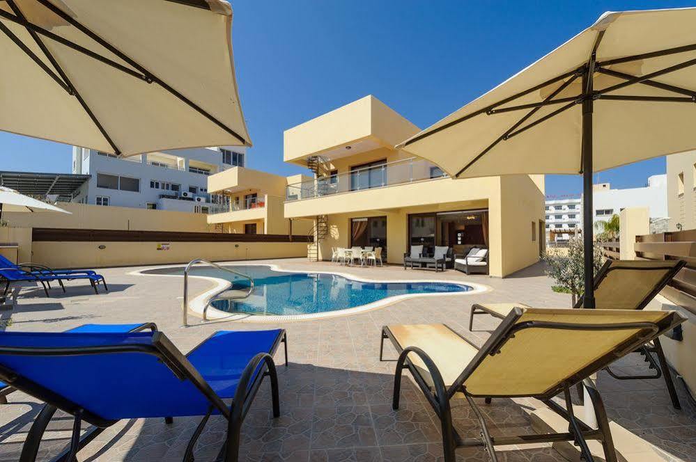 Maris Grand Waterpark Resort Protaras Exterior foto