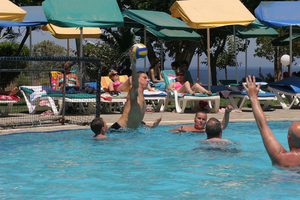 Maris Grand Waterpark Resort Protaras Exterior foto